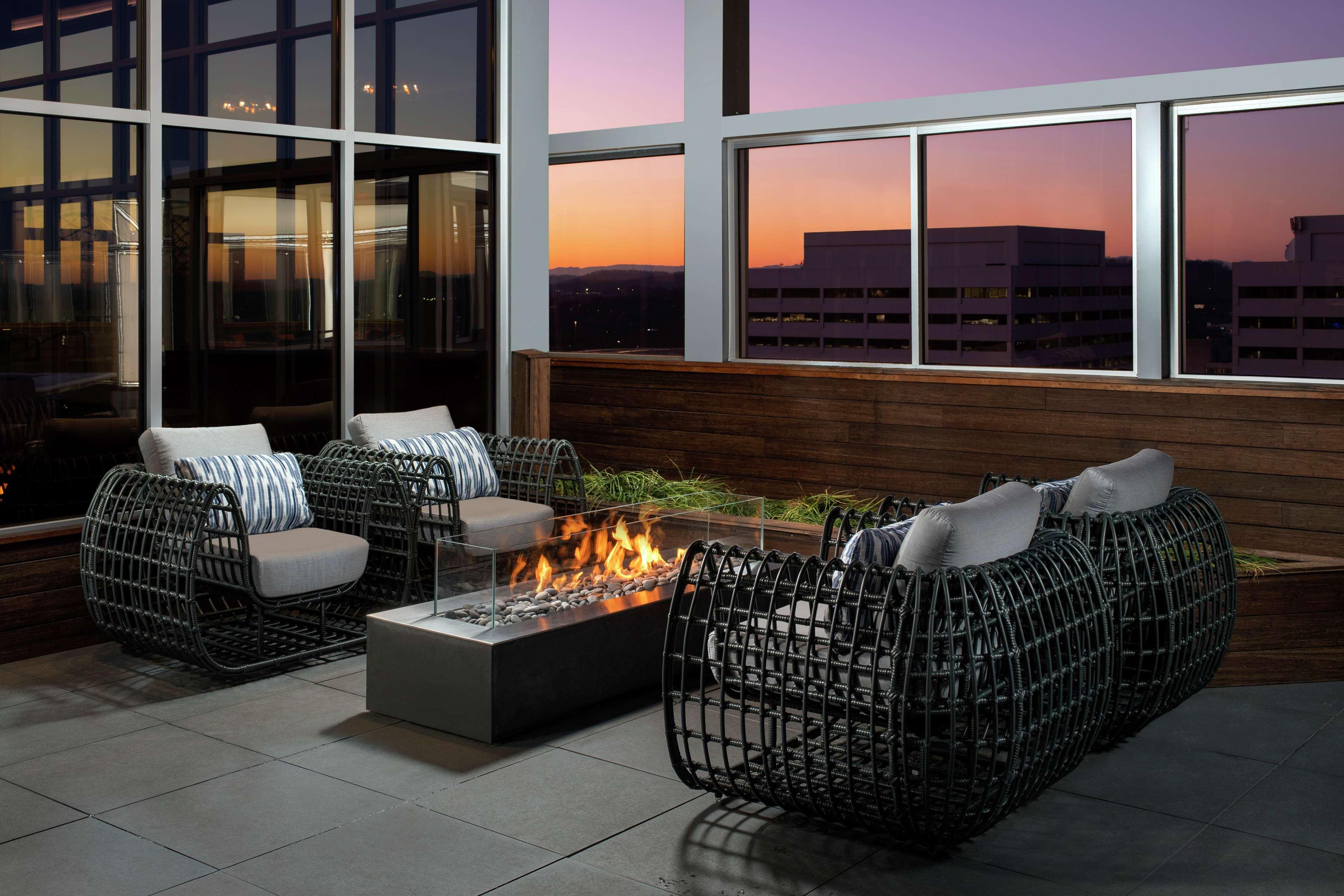 Embassy Suites By Hilton Knoxville Downtown Buitenkant foto