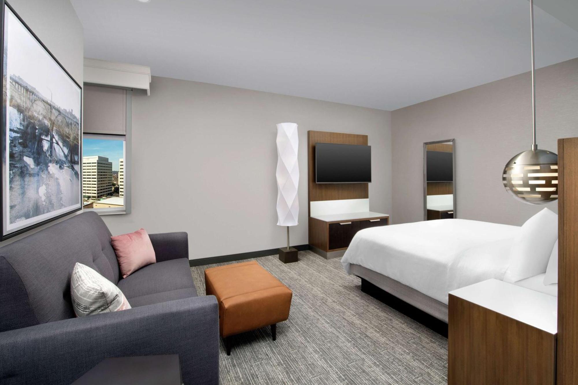 Embassy Suites By Hilton Knoxville Downtown Buitenkant foto
