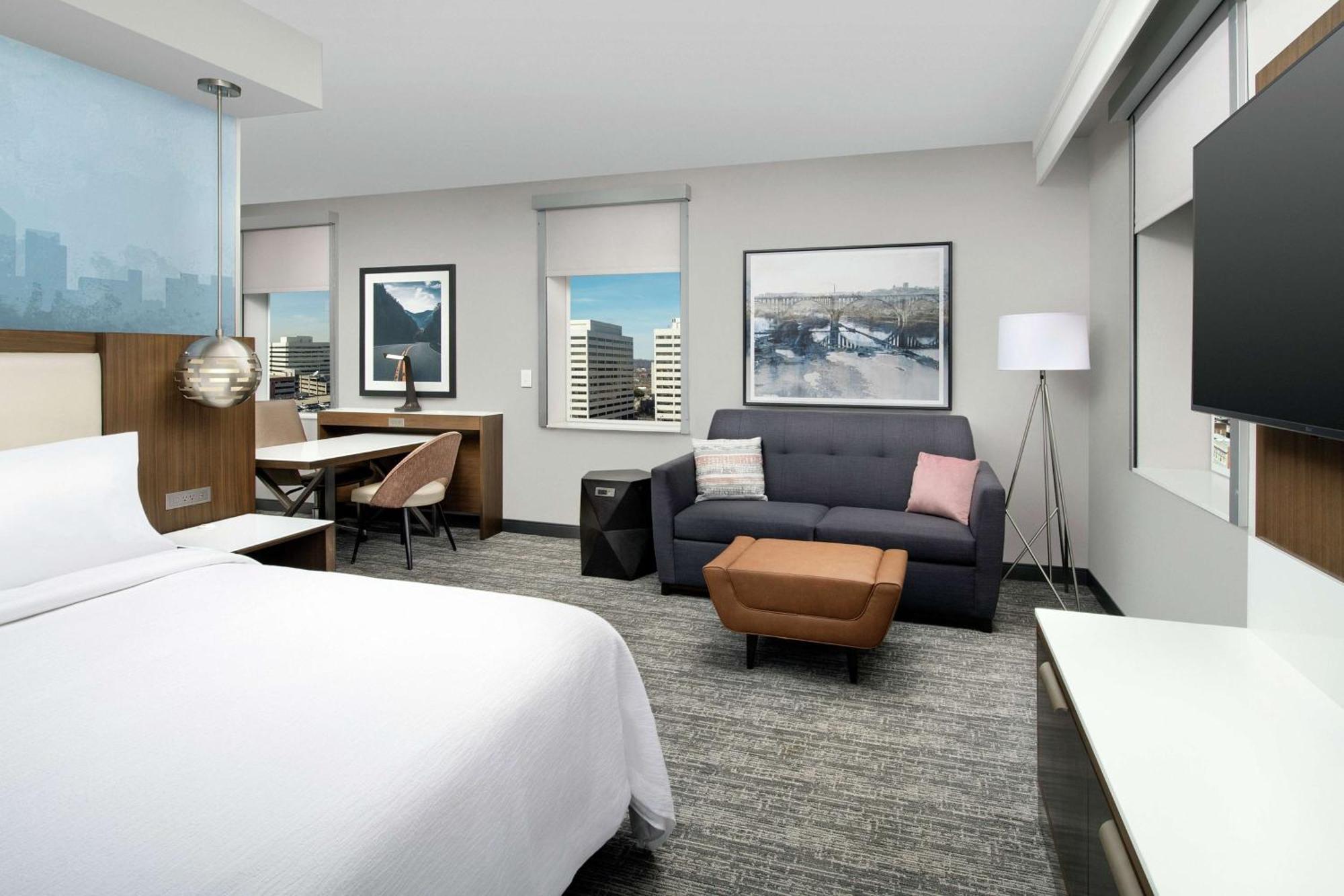 Embassy Suites By Hilton Knoxville Downtown Buitenkant foto