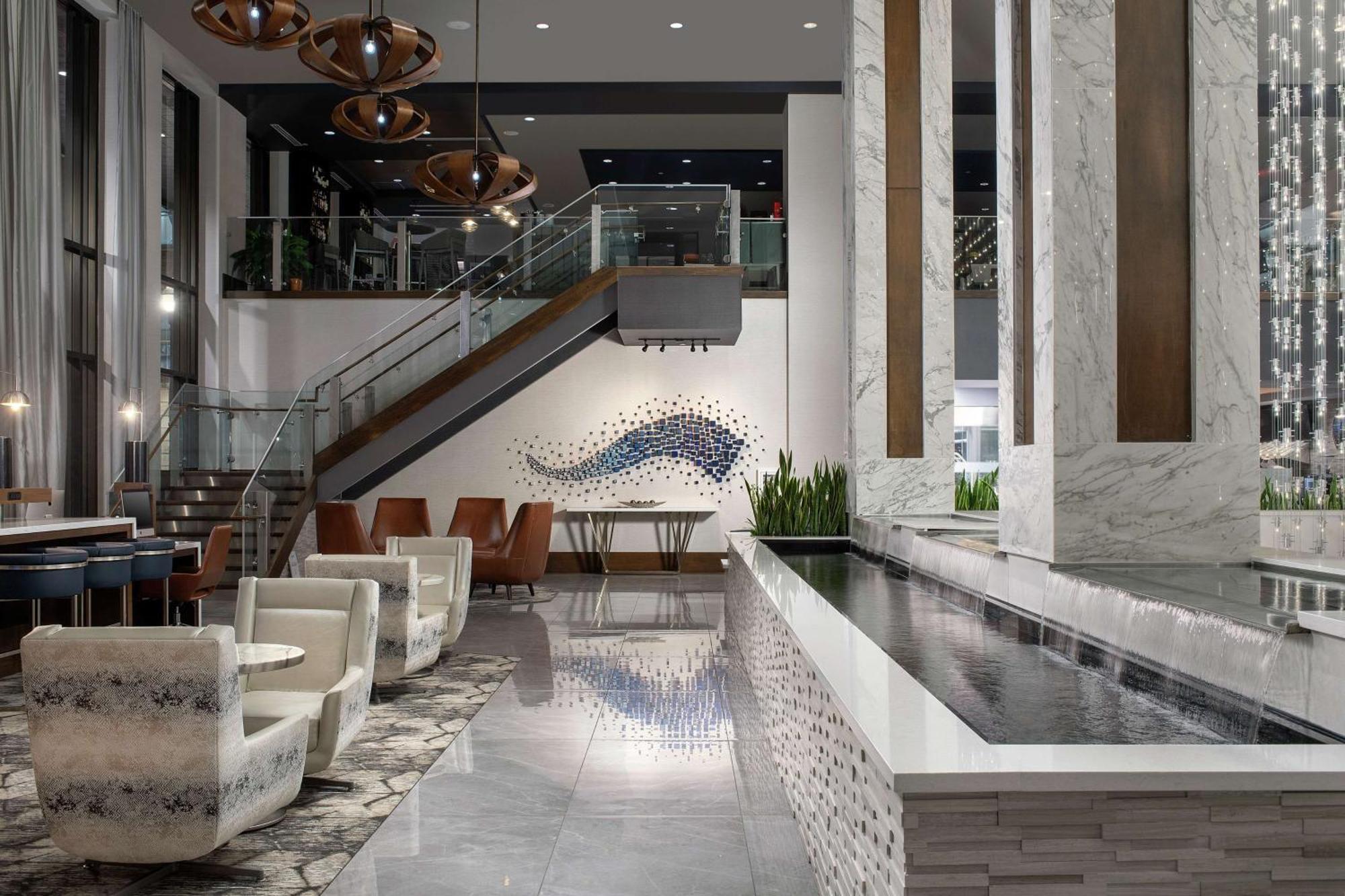 Embassy Suites By Hilton Knoxville Downtown Buitenkant foto
